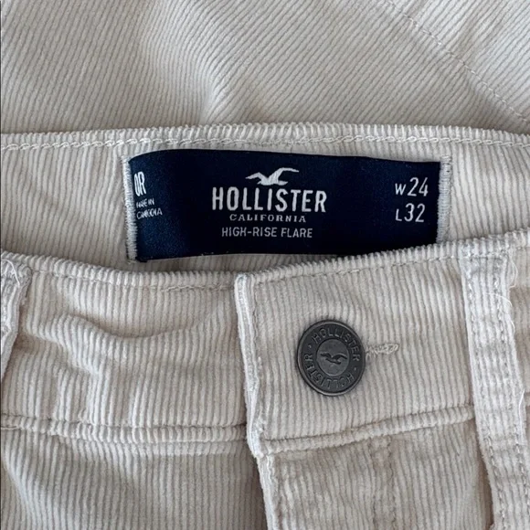 Hollister Cream Corduroy High-Rise Flare Pants - Picture 2 of 3